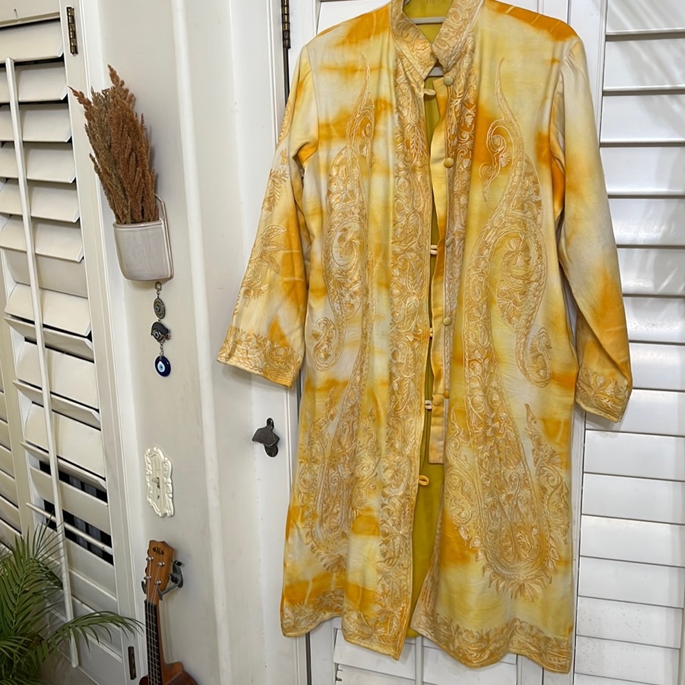 Indian Embroidered TyeDye Lightweight Coat